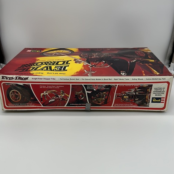 Evil Iron Knight Rider Chopper Trike Vintage 1/8 Scale Revell Model Motorcycle - Picture 5 of 7